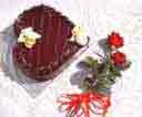 chocolate mini with roses to pune